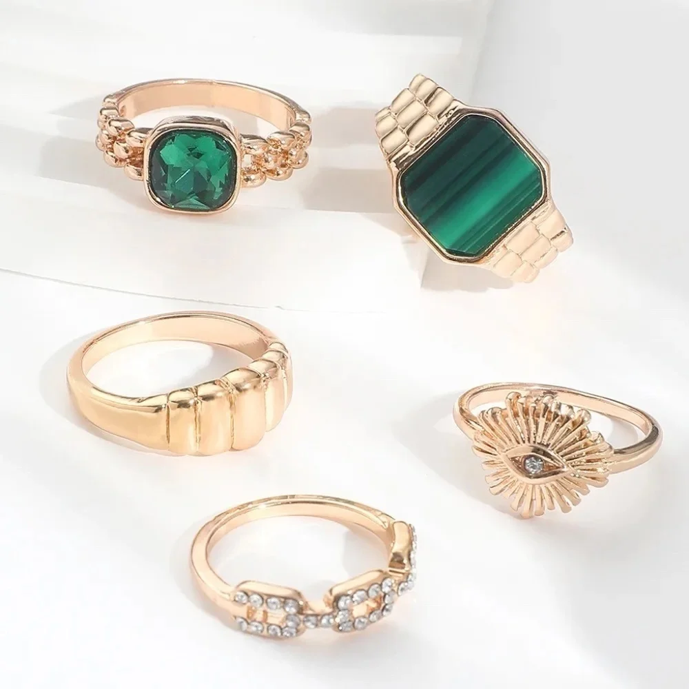 *XOEY* 5-Pc Gold x Green Gem Fashion Ring Set